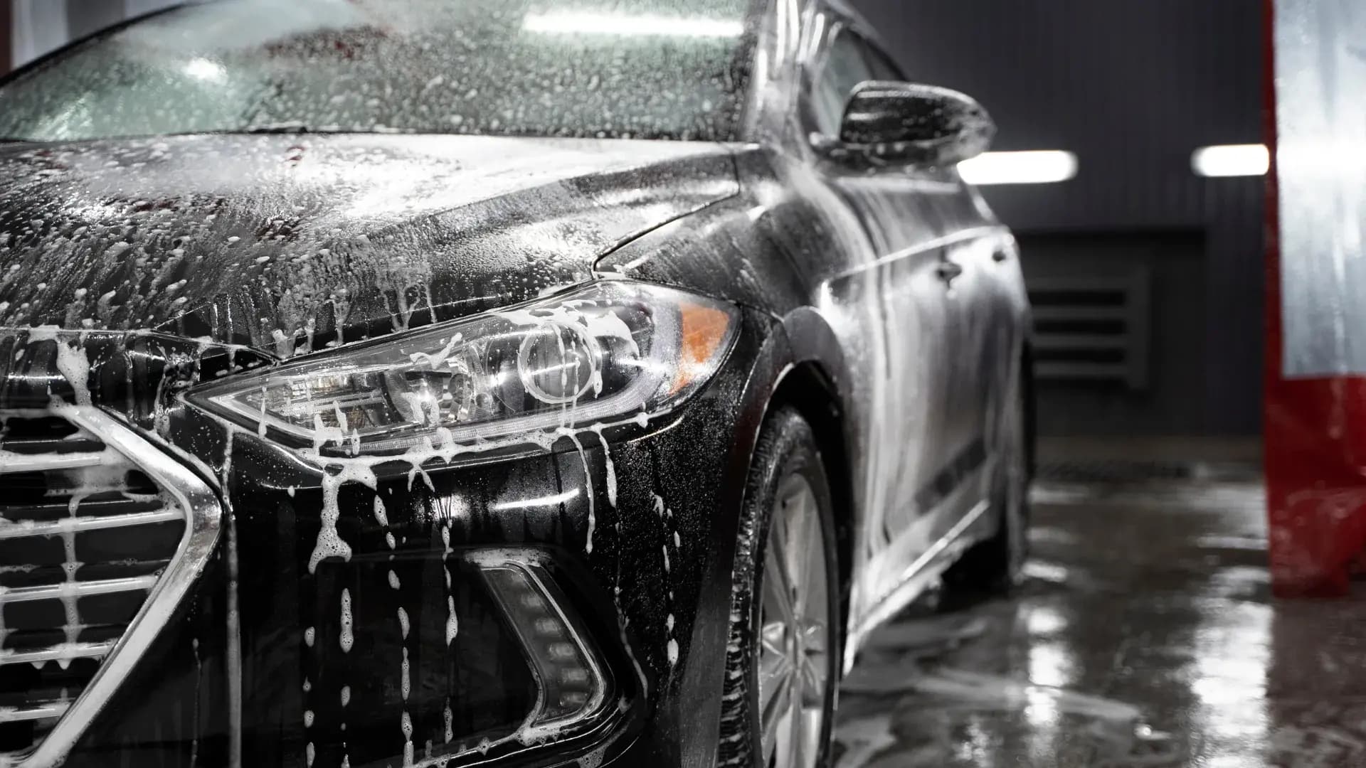 The Most Appropriate Way To Wash Your Car In Summers