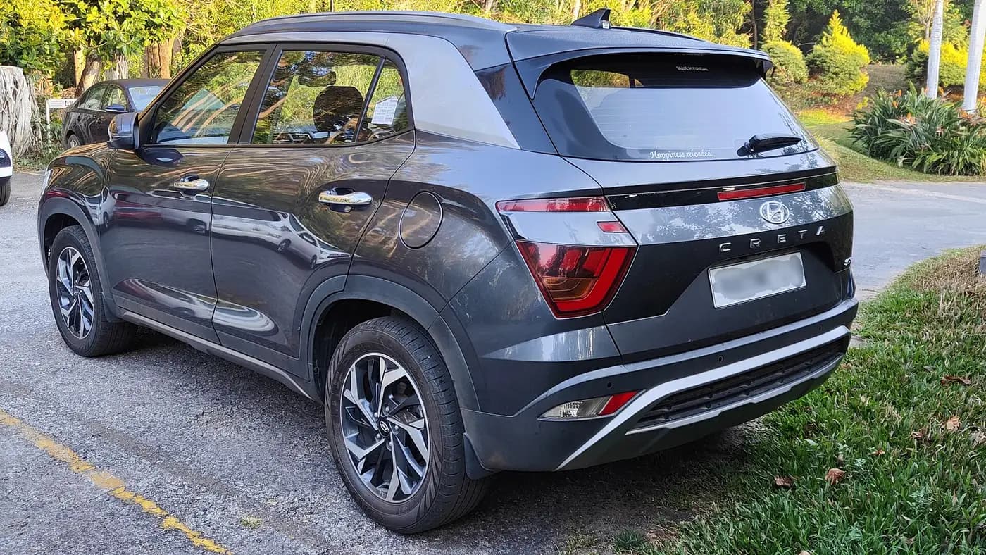 Compact Sedans: A Smart Choice for Urban Driving